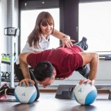 Fitnesstraining - Trainieren mit Personal Trainer